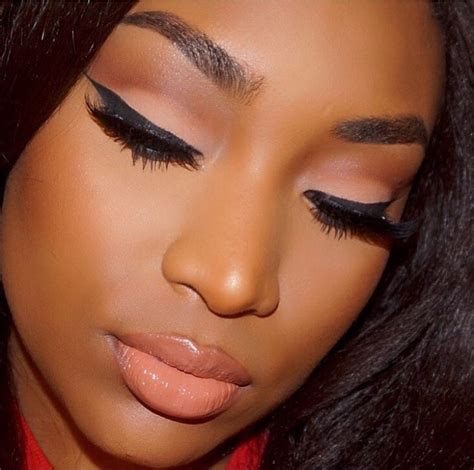 Black women's makeup. Things To Know About Black women's makeup. 